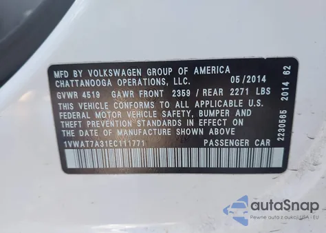 2014 Volkswagen Passat 1.8T Wolfsburg Edition z USA, uszkodzony, nr VIN 1VWAT7A31EC111771
